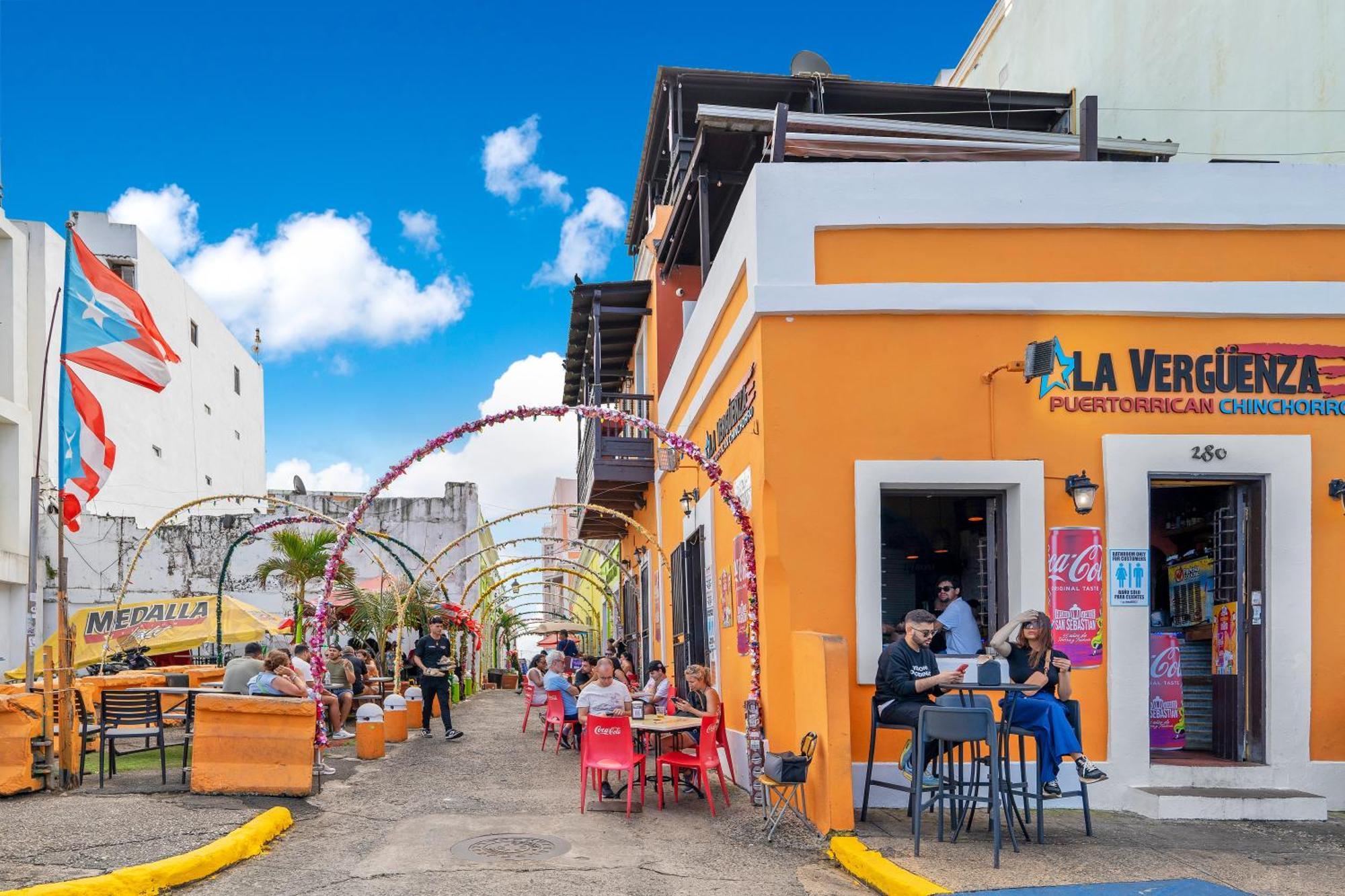 Armas Hotel San Juan Buitenkant foto