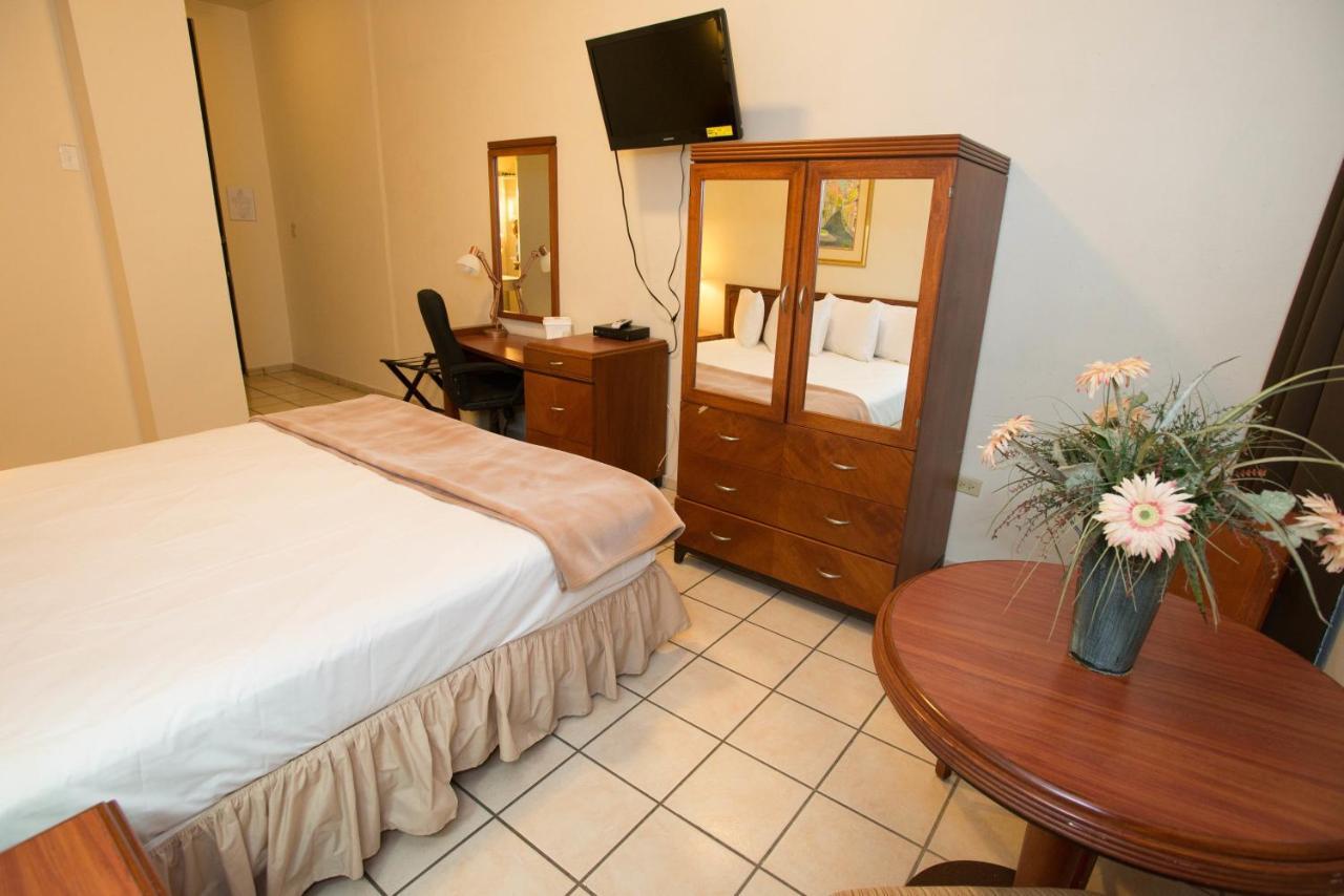 Armas Hotel San Juan Kamer foto